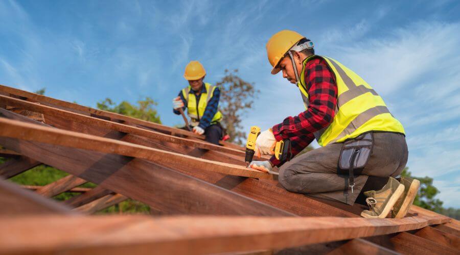 Professional Flat Roofing Installation services in Tebbetts, MO